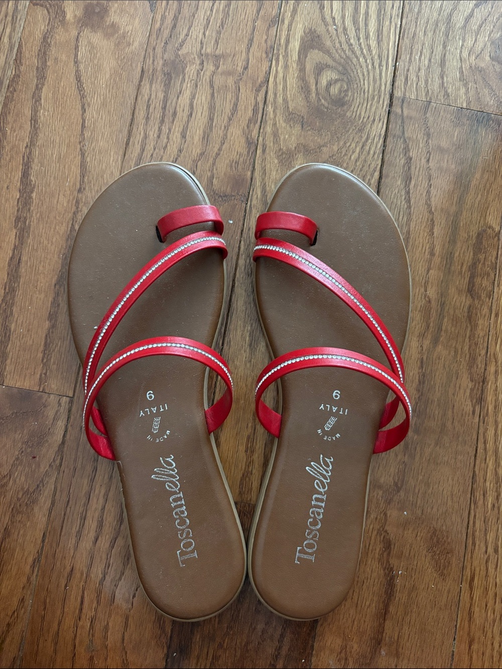 Toscanella Red Strappy Toe-Loop Sandals for Women